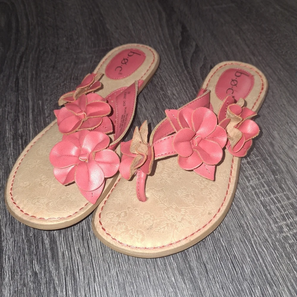 B.O.C. Women's Sandals with Pink Floral Accents- W Sz 8M - Picture 1 of 5